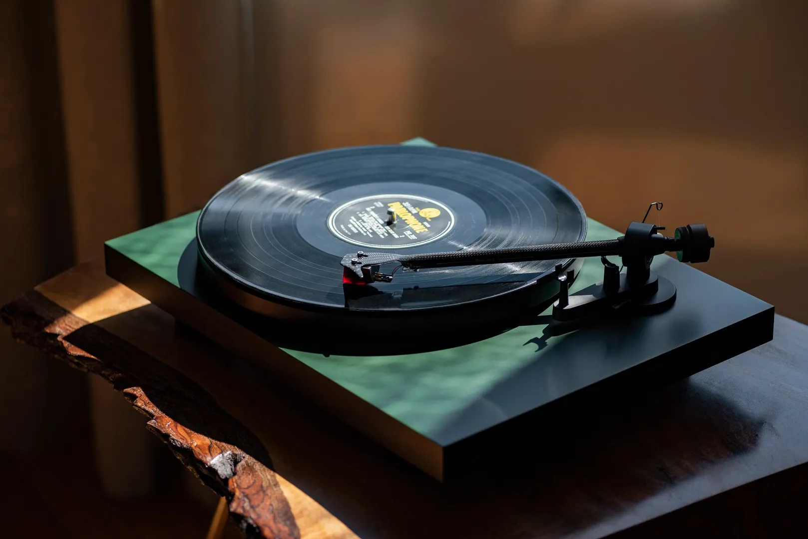 Analogue 2.0 The Revival Of Vinyl